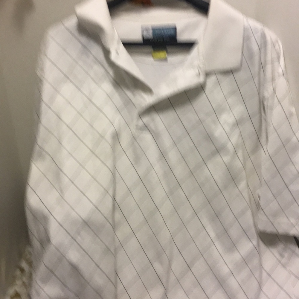 josbanks golf shirt large